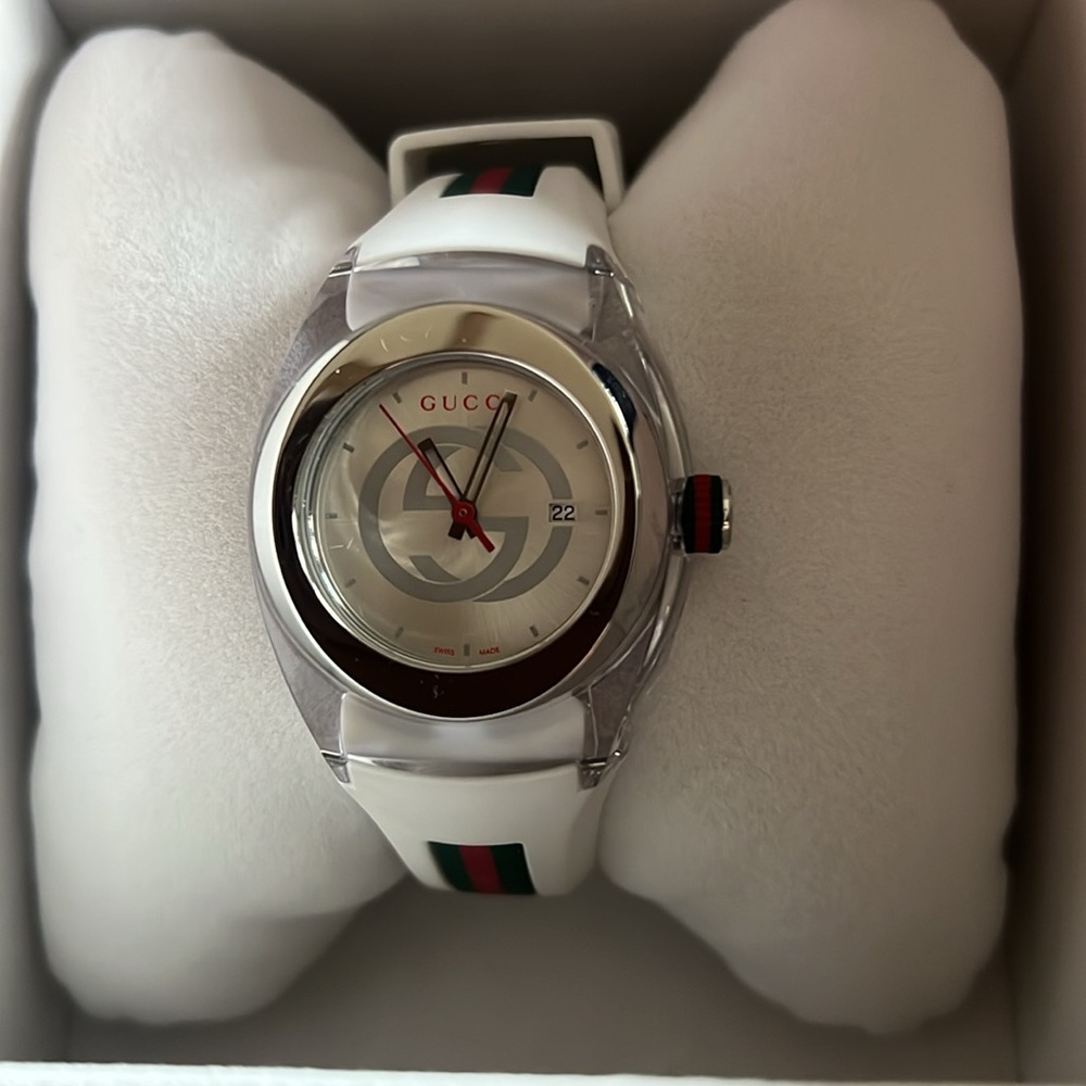 Gucci sport watch - Picture 2 of 8